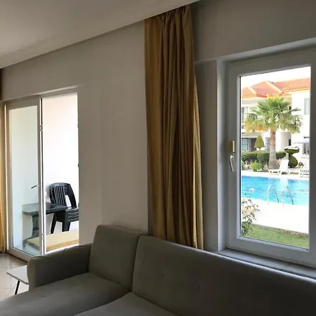 Camyuva'da Havuzlu 2+1 Daire Kemer