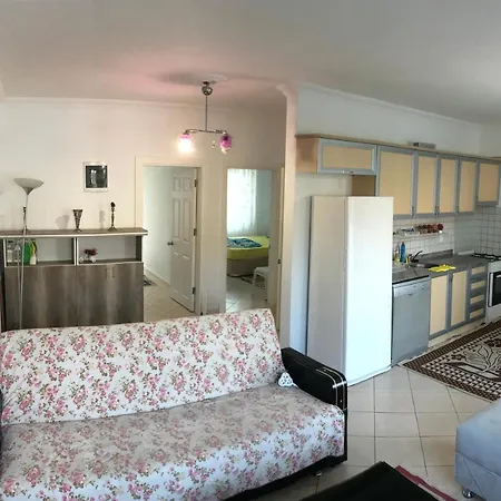 Apartmán Camyuva'da Havuzlu 2+1 Daire